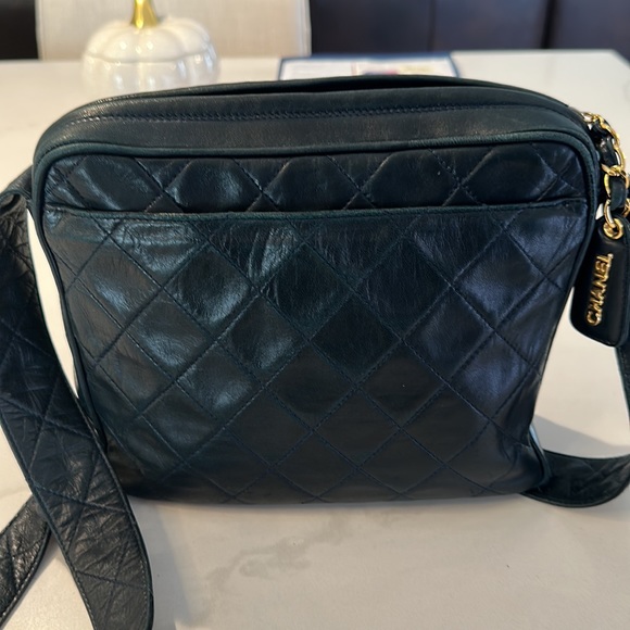 Vintage chanel camera bag - Picture 3 of 15